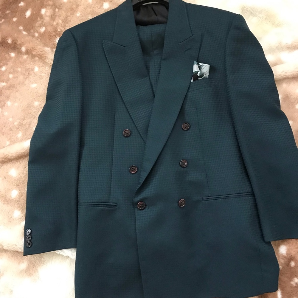 Men’s vintage suit teal medium size 35 pants excellent condition